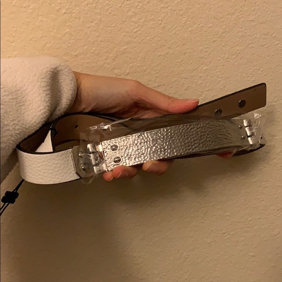 BCBG WAIST BELT SILVER TONED WHITE VEGAN LEATHER main image 5